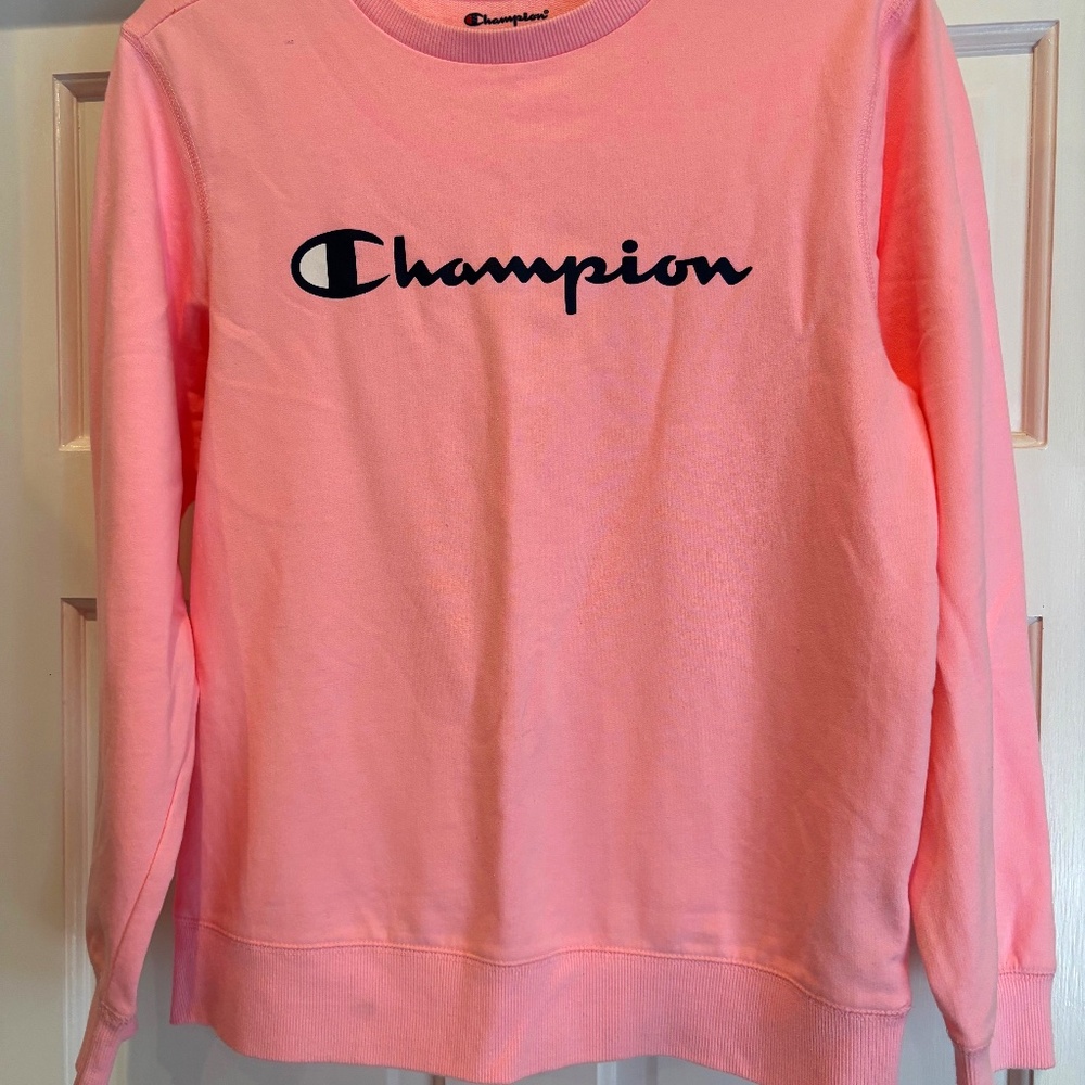 Champion- large pink sweatshirt